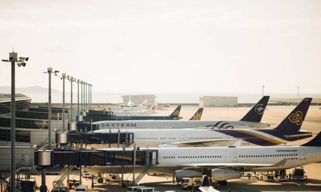 Öffentliche Unterstützung der Flugindustrie muss an ökologische und soziale Kriterien gebunden sein