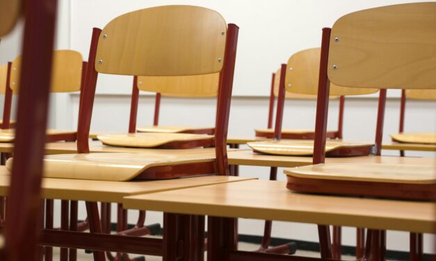 Bildungserfolg ist (auch) eine Standortfrage – Effekte benachteiligter Schullagen und kosteneffektive Lösungen (Mediengespräch, 25.06.2025)
